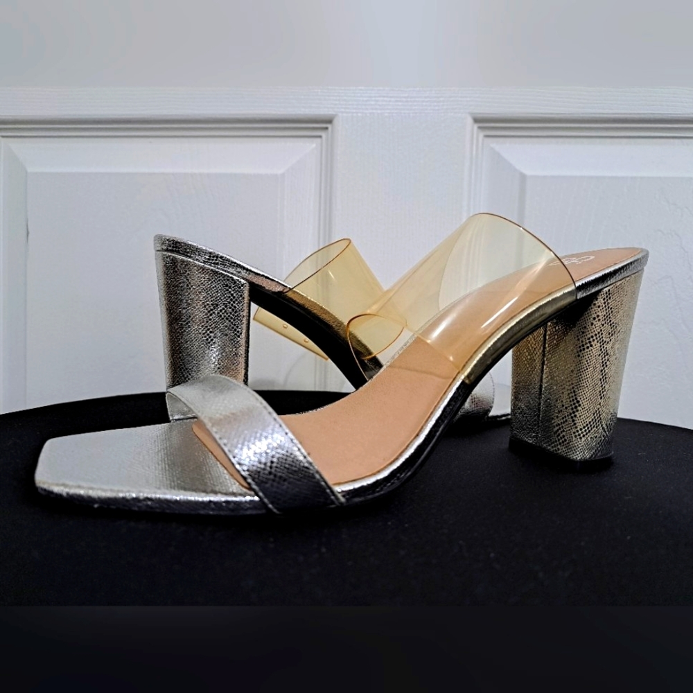 Silver Slides w/ Translucent Strap (BP.)